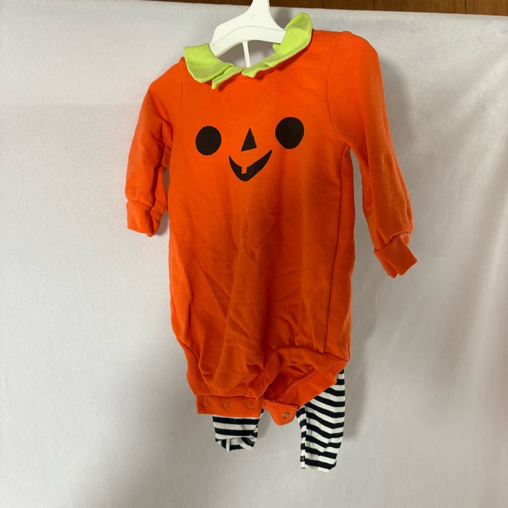 Cat & Jack Baby Pumpkin Outfit Set